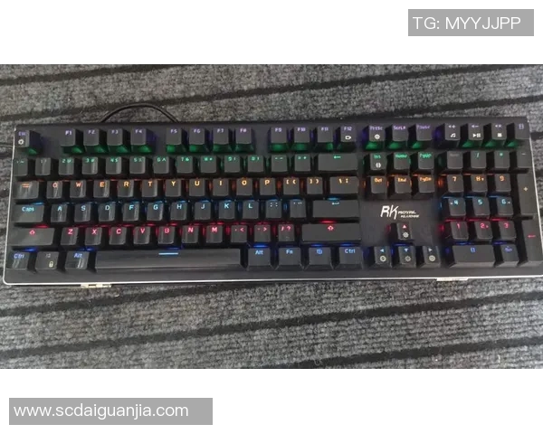 提升游戏体验的英雄联盟键盘选购指南与推荐