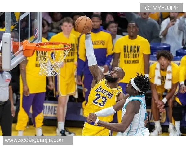 2018年湖人与黄蜂的精彩对决回顾与赛季影响分析