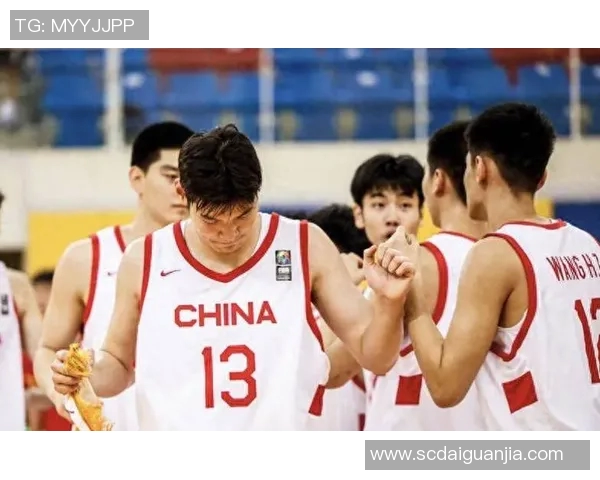 中国男篮迎战捷克队全力争胜展现实力与团队合作精神 中国男篮迎战捷克队全力争胜展现实力与团队合作精神