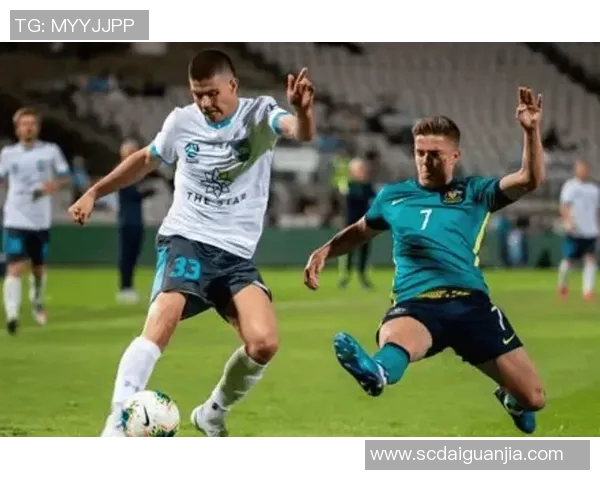 布里斯班与麦克的精彩对决揭示了足球战术的新趋势与挑战 布里斯班与麦克的精彩对决揭示了足球战术的新趋势与挑战