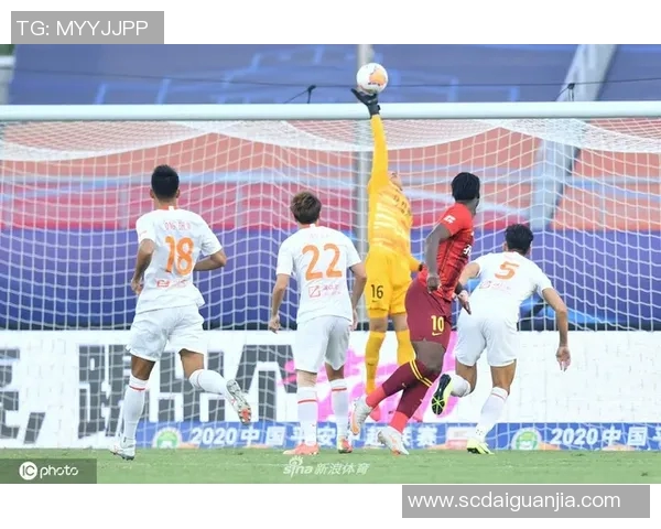 武汉卓尔与华夏队的激烈对决引发球迷热情期待精彩赛事即将上演