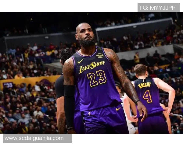 湖人对热火精彩对决1211赛季回顾与分析