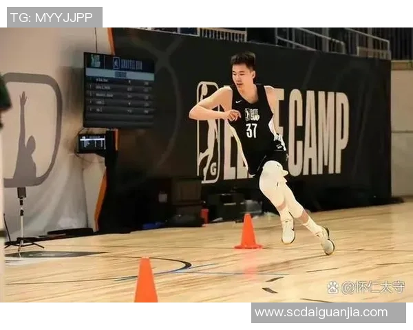 郭昊文:从篮球新星到未来之星的成长之路与挑战 郭昊文:从篮球新星到未来之星的成长之路与挑战