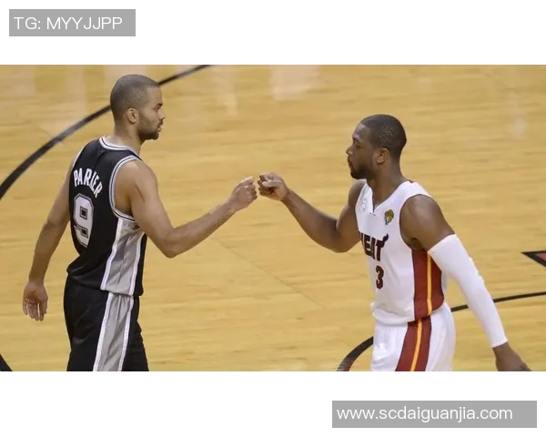 澳大利亚与法国的精彩对决揭示两国足球文化的碰撞与融合 澳大利亚与法国的精彩对决揭示两国足球文化的碰撞与融合