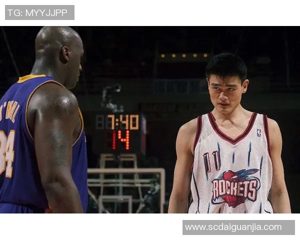 赫伯特琼斯的篮球之路与奋斗精神的启示